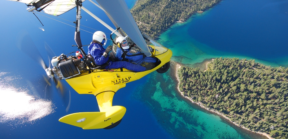 Hang gliding in Emerald Bay